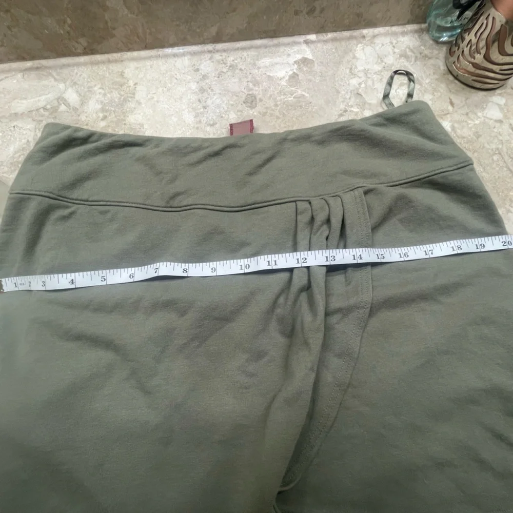 Free people knit skirt.  Army green